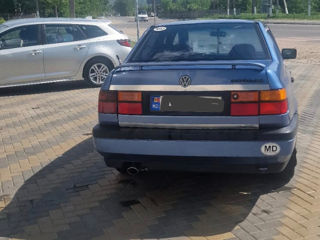 Volkswagen Vento foto 3