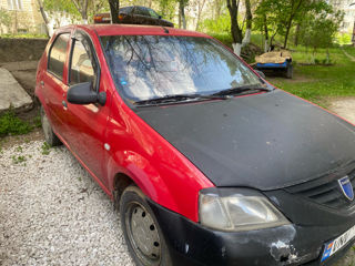 Dacia Logan foto 2