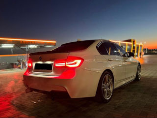 BMW 3 Series foto 5