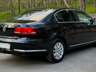 Volkswagen Passat foto 2