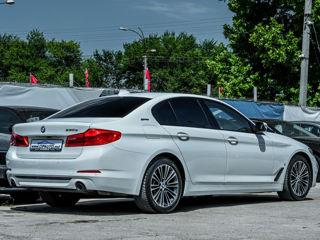 BMW 5 Series foto 5