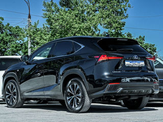 Lexus NX Series foto 2