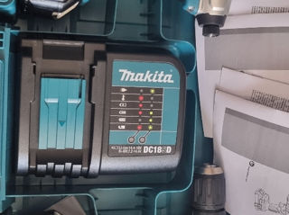 Makita  dlx 2414 набор шуруповёрт,  импакт, 2 батареи на 5 ампер зарядное и кейс foto 4