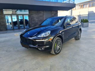 Porsche Cayenne foto 1