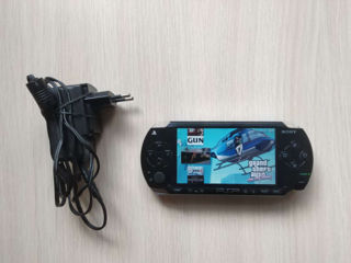 PSP 1000 - прошитый + 2 GB с играми