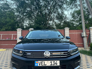 Volkswagen Passat foto 3