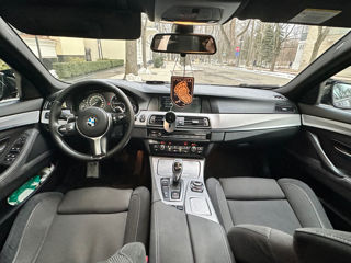 BMW 5 Series foto 8