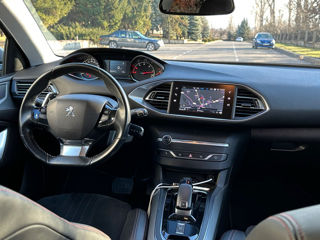 Peugeot 308 foto 6