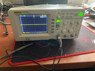 Цифровой осциллограф Rigol DS1052E