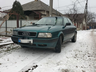 Audi 80