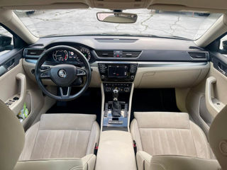 Skoda Superb foto 8