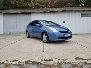 Toyota Prius foto 2