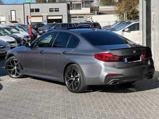 BMW 5 Series foto 4