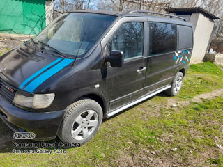 Mercedes Vito foto 2