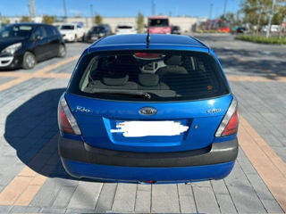 KIA Rio foto 4