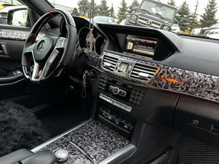 Mercedes E-Class foto 9