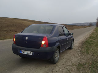 Dacia Logan foto 3