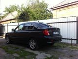 Hyundai Accent foto 2