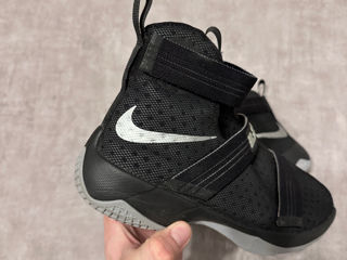 Nike Zoom LeBron Soldier 10 foto 5