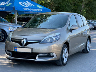 Renault Grand Scenic foto 1