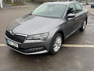 Skoda Superb foto 4