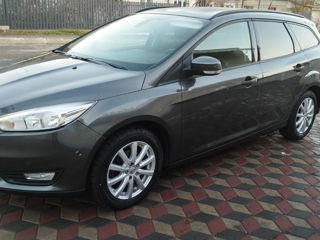 Ford Focus foto 8