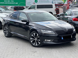 Skoda Superb foto 4