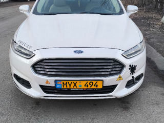 Ford Fusion foto 6