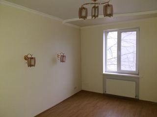 Apartament cu 3 odăi în  Nisporeni foto 5