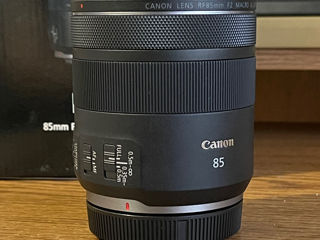 Canon RF 85MM F2.0 foto 3