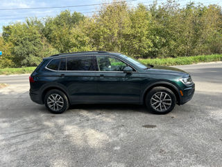 Volkswagen Tiguan foto 3