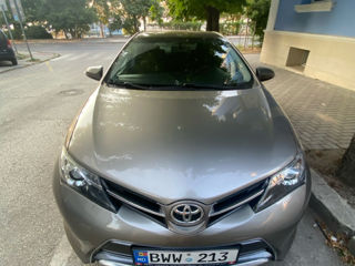 Toyota Auris foto 2