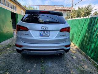 Hyundai Santa FE foto 3