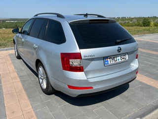 Skoda Octavia foto 4