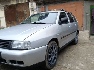 Volkswagen Polo foto 2