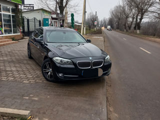 BMW 5 Series foto 5