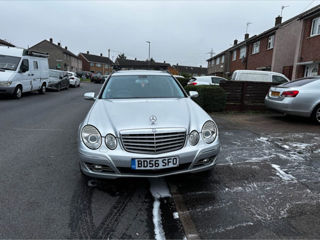 Mercedes E-Class Wagon foto 4