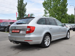 Skoda Superb foto 4