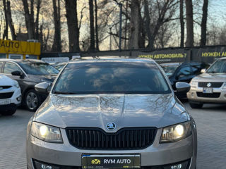 Skoda Octavia foto 2