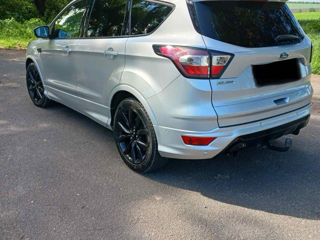 Ford Kuga foto 3