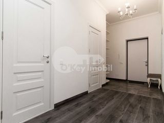 Chirie apartament, euroreparație, Centru, 600 € ! foto 10