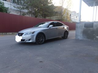 Lexus IS Series foto 2