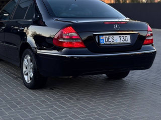 Mercedes E-Class foto 6