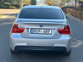 BMW 3 Series foto 6