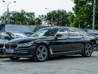 BMW 7 Series foto 4