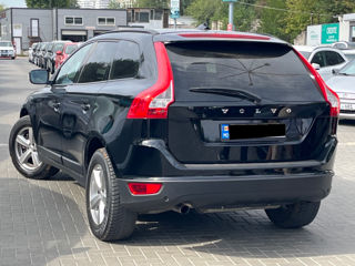 Volvo XC60 foto 3