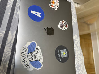 Macbook Pro 2017 13' 8/128 foto 2