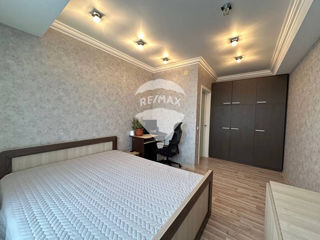 Apartament cu 3 camere, 135 m², Centru, Chișinău foto 7