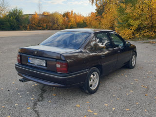 Opel Vectra foto 2