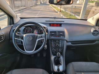 Opel Meriva foto 8